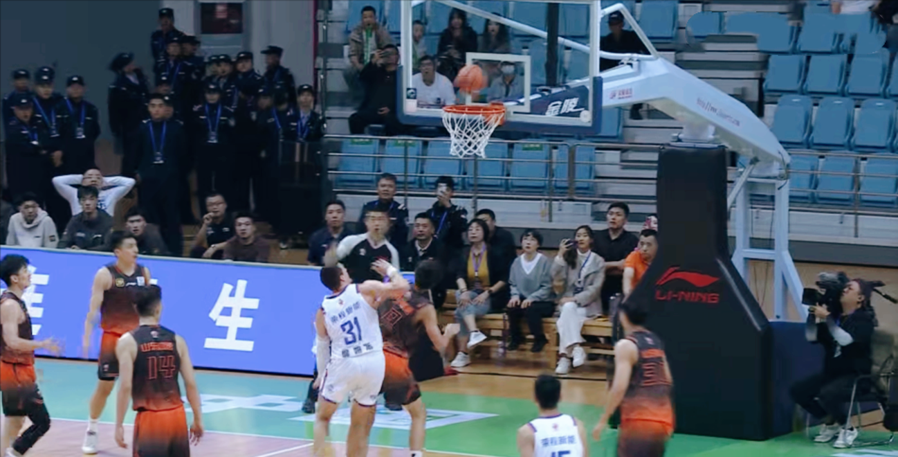 加时末段欧篮联焦点战，勒沃库森绝杀压哨，目标明确，心理建设被强调(拜仁62大胜勒沃库森)-jiuyou