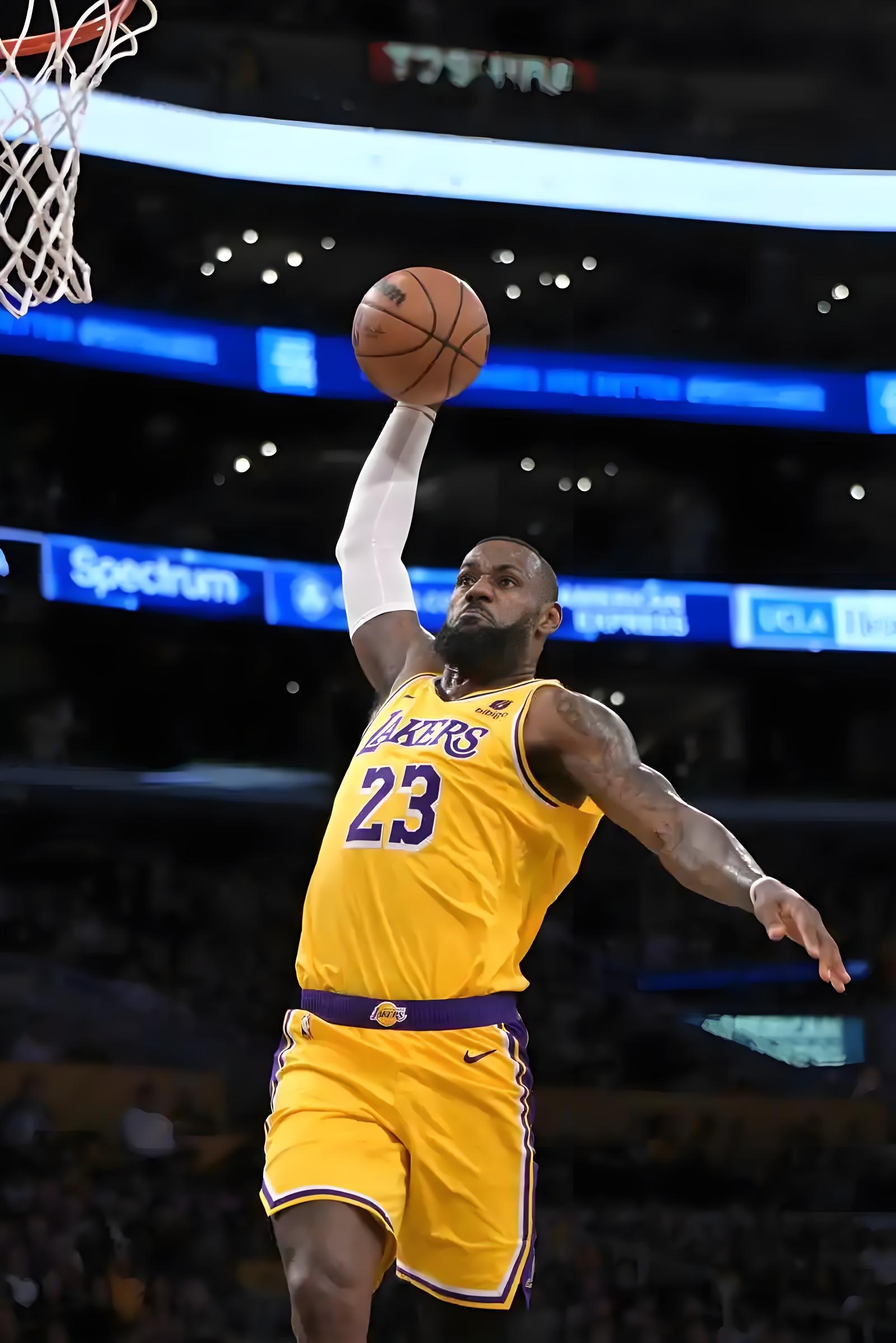 包含赛地聚焦：欧超杯国际比赛日热度飙升，山东男篮止住颓势，更衣室稳定，球探报告显示潜力的词条-九游体育下载