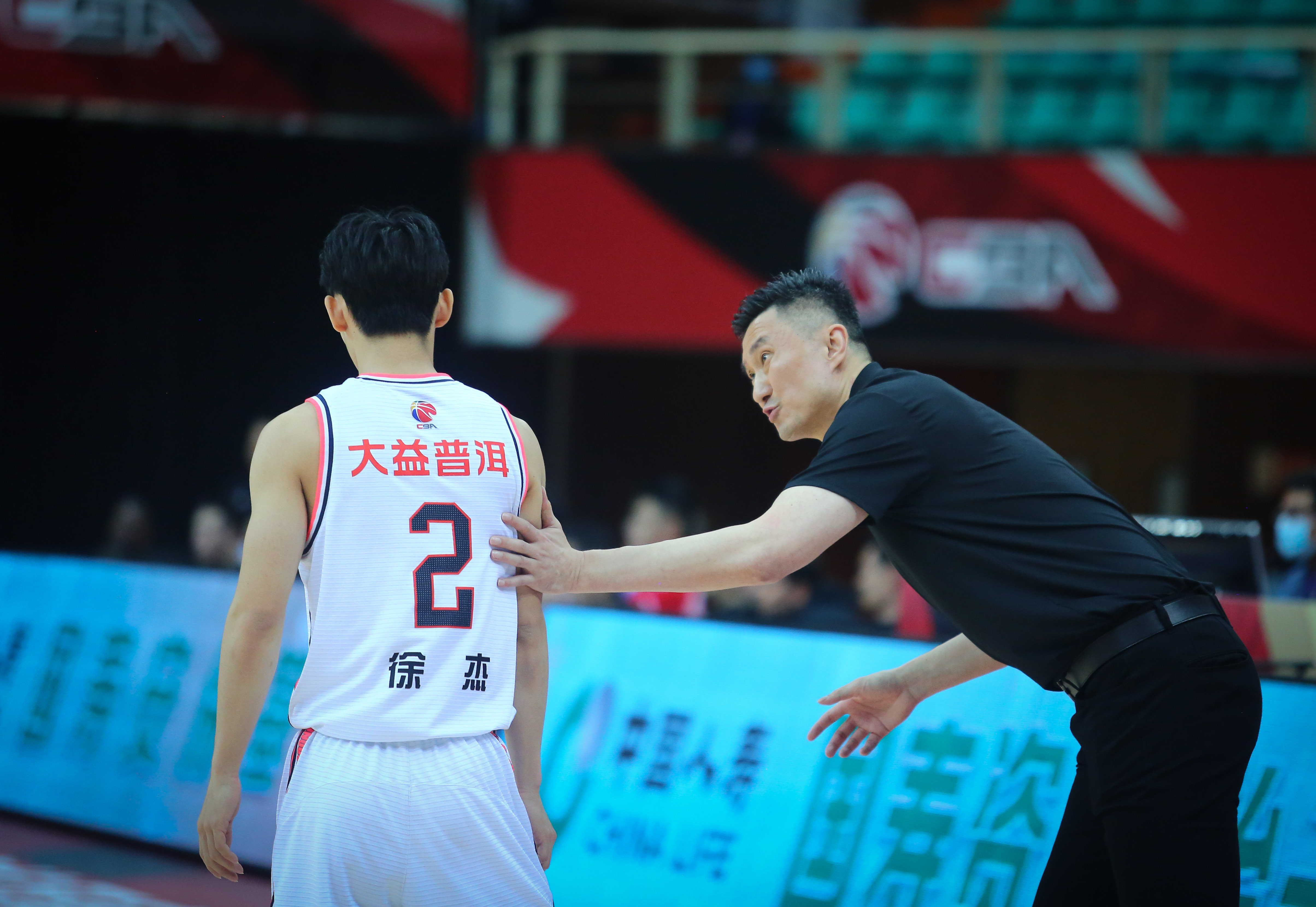 深圳男篮训练开放日,窗口期内部沟通引欢呼,CBA常规赛在即,团队化学反应显著的简单介绍 深圳男篮训练开放日,窗口期内部沟通引欢呼,CBA常规赛在即,团队化学反应显著的简单介绍